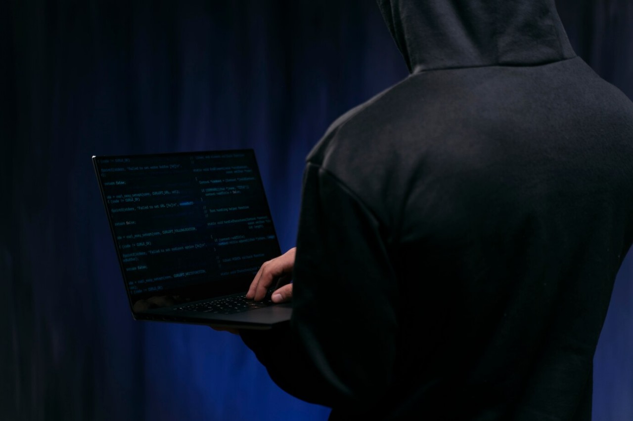 IT-эксперт Геллер: защититься от хакеров помогут ПО для доступа к паролям