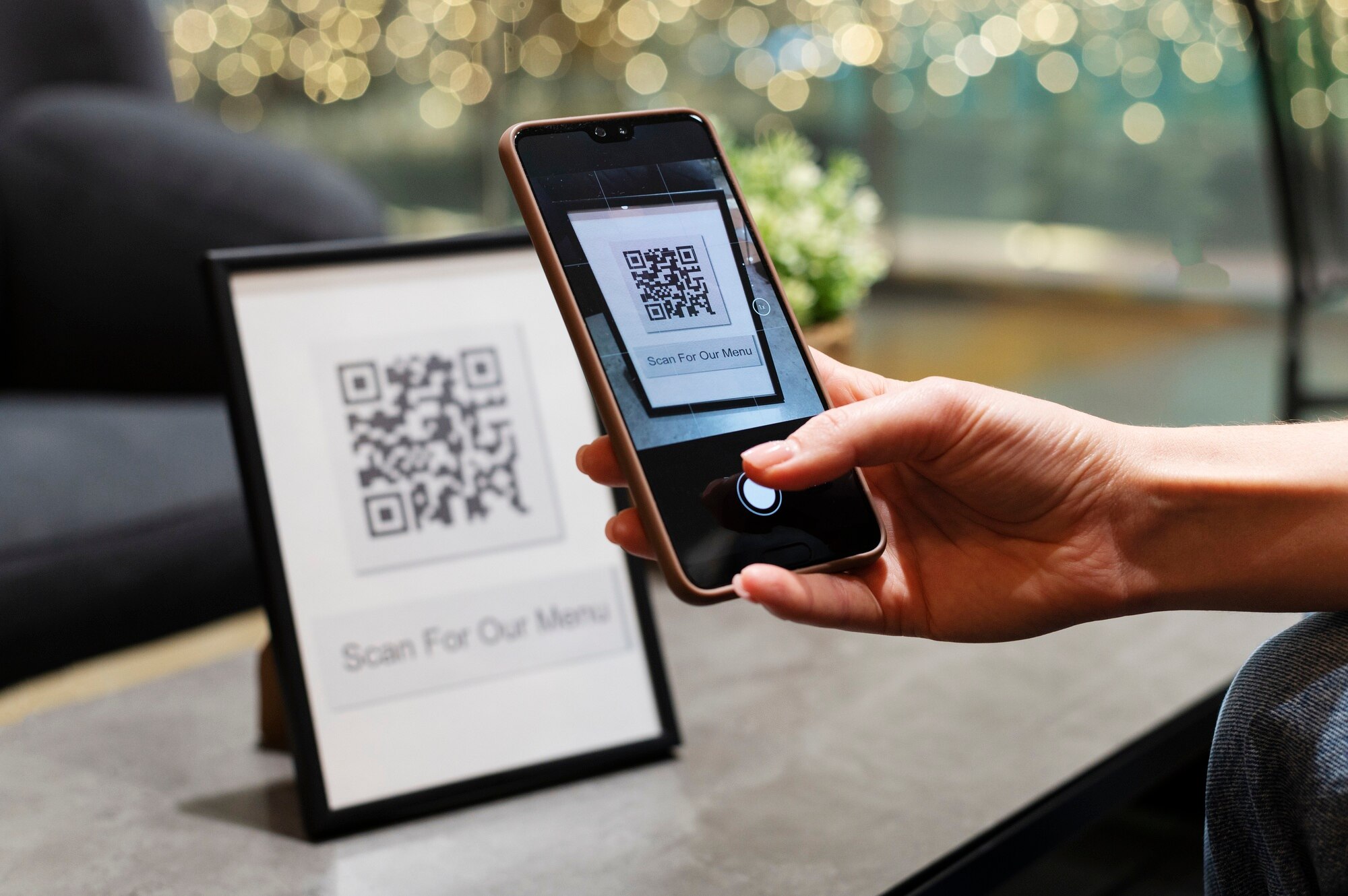 Роскачество рекомендует россиянам не спешить при работе с QR-кодами ради киберзащиты Роскачество рекомендует россиянам не спешить при работе с QR-кодами ради киберзащиты