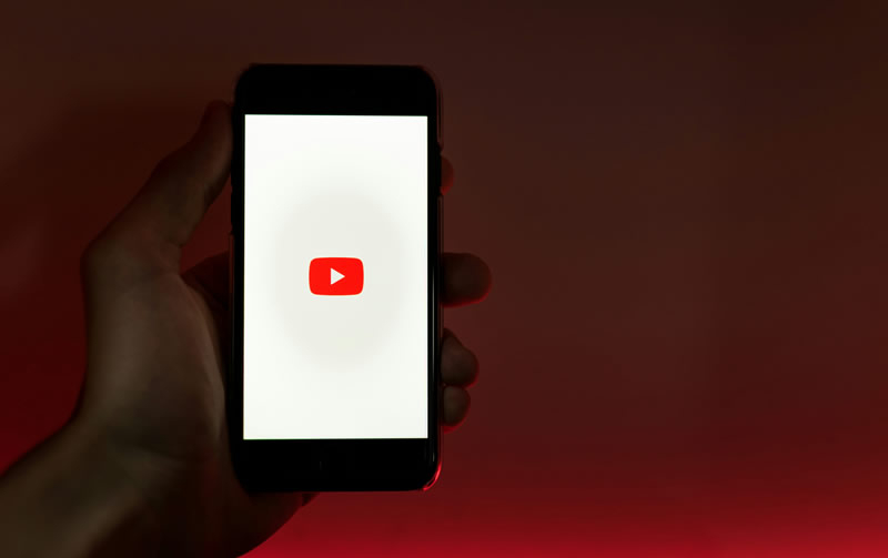У мобильного приложения YouTube появится таймер сна У мобильного приложения YouTube появится таймер сна
