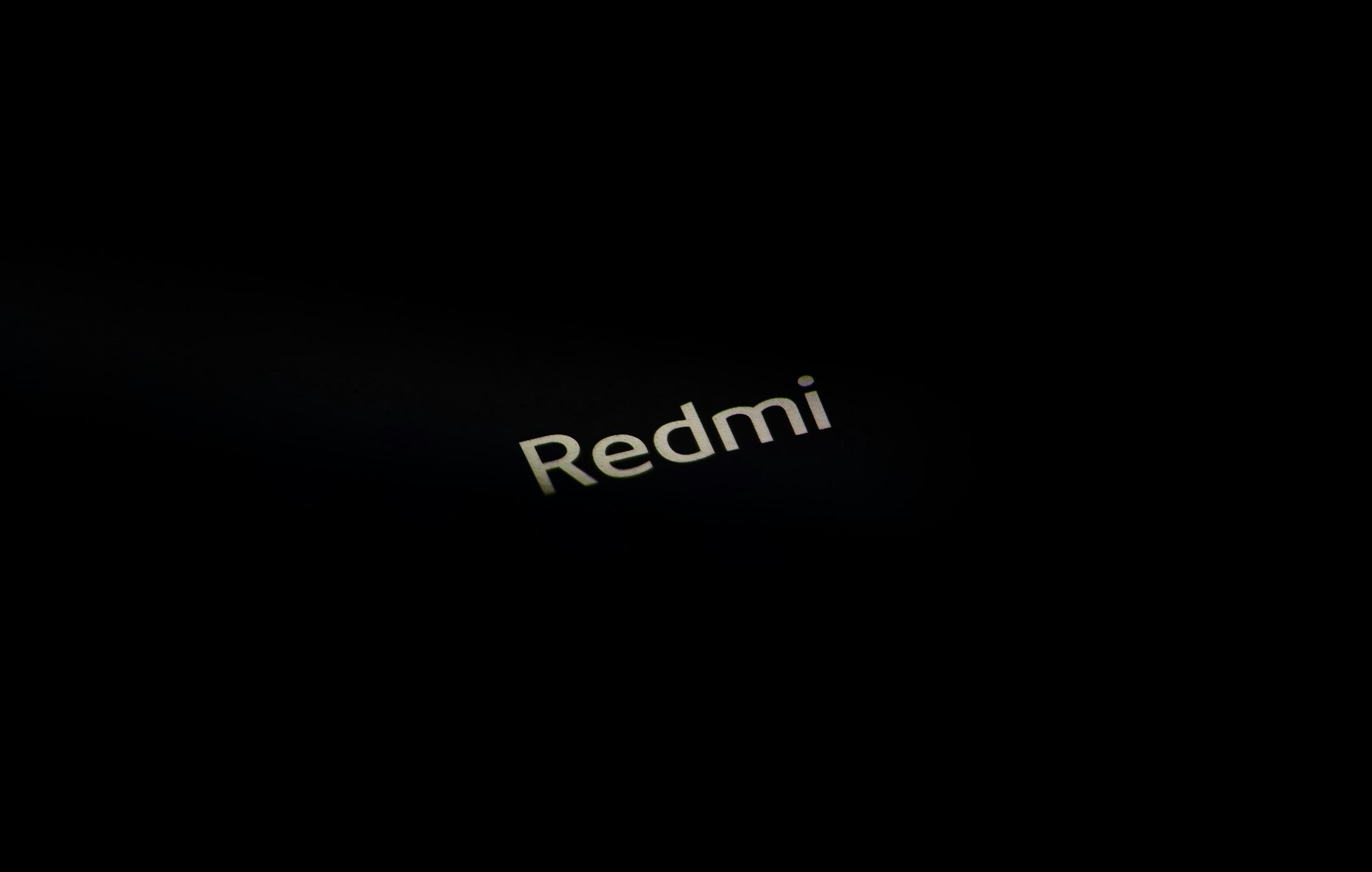 Xiaomi представила первую Bluetooth-колонку от Redmi Xiaomi представила первую Bluetooth-колонку от Redmi